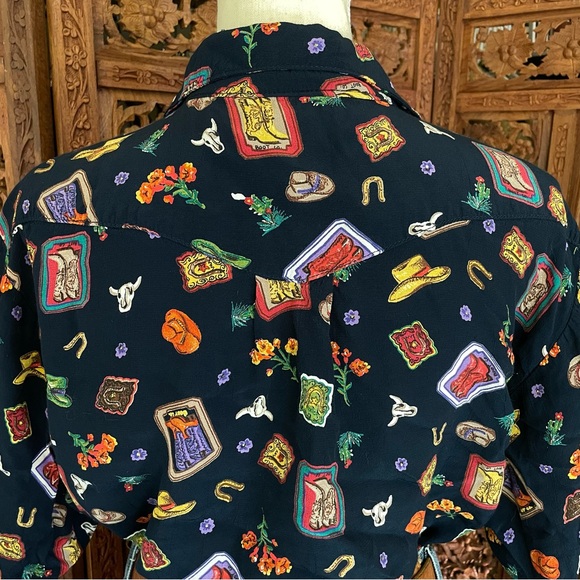 Vintage Western Cowgirl boots hat floral Print button down Shirt - Picture 10 of 12